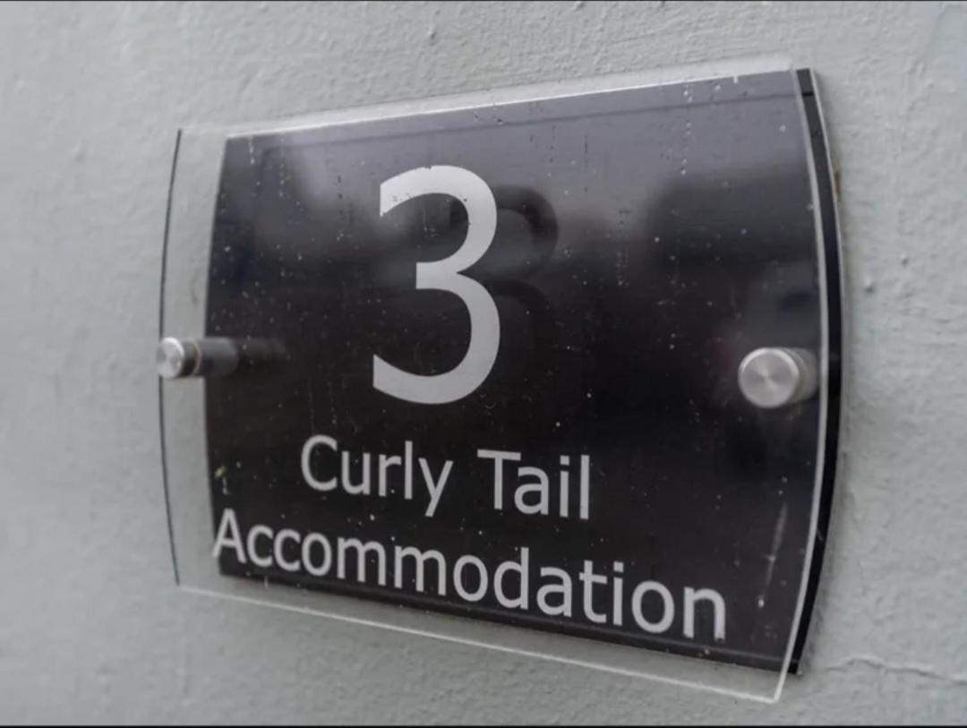 Curly Tail Accommodation 비숍캐슬 외부 사진
